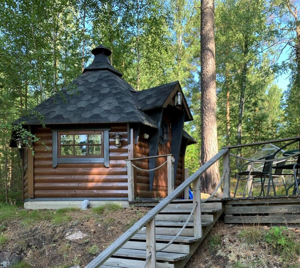 فيلا Vaenvik Pyhtaeae Siltakylä المظهر الخارجي الصورة